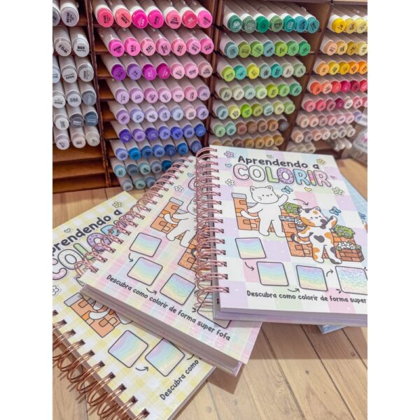 Livro de Colorir - BOBBIE GOODS 16